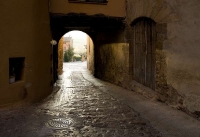 una de les portes de la muralla medieval d'entrada al nucli antic