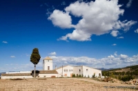 Vista del Mas des del darrere