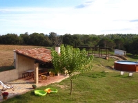 Piscina i barbacoa en La Pahissa de Can Abras.