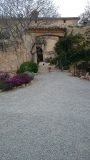 Entrada a l'hotel rural Castell de Gimenelles