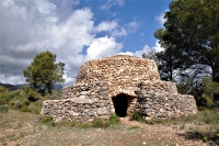 Barraca del Jaume de la Cota, bastida en pedra seca i declarada B Cultural d'Inters Nacional