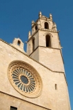 CAMPANAR DE L'ESGLSIA PRIORAL DE SANT PERE (S.XVI). El campanar de lla prioral va ser el ms alt de la tota la demarcaci de Tarragona fins a la consturcci del campanar d el'esglsia de Valls. s un dels smbols ms coneguts de la ciutat de Reus. 