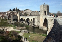 Pont fortificat de Besal