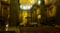 Interior de la catedral. Frescos d'en Sert