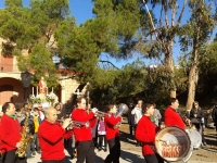 La banda acompanya la imatge de Santa B�rbara, patrona dels miners. 4 de desembre de 2011.