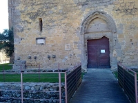 entrada de l'Esglsia de Sant Miquel