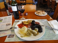 Lloc on menjar cuina pallaresa en cantitat i calitat.
